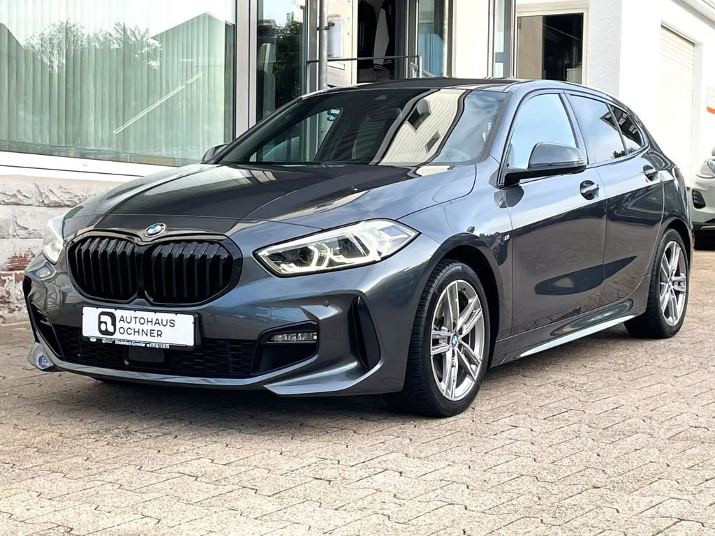 BMW 1 Serie 118 M-Sport Sedan 118i