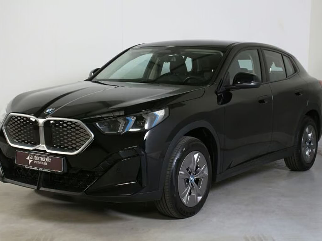 BMW iX2