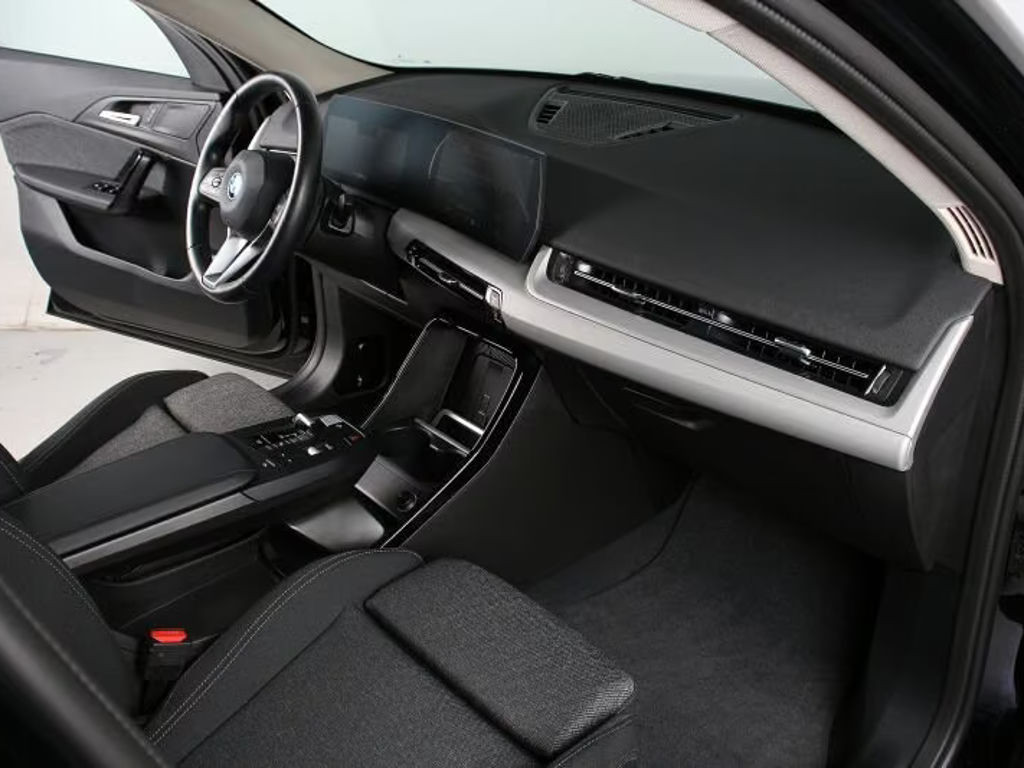 BMW iX2