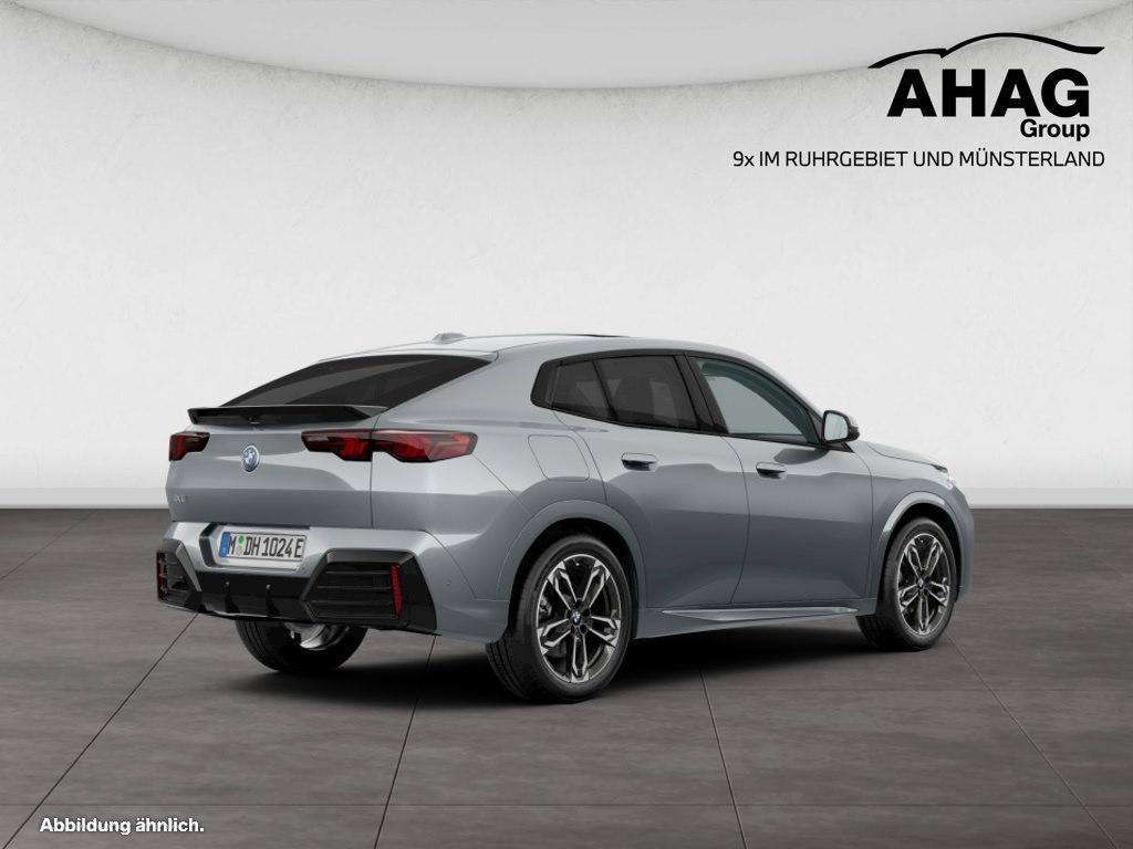 BMW iX2