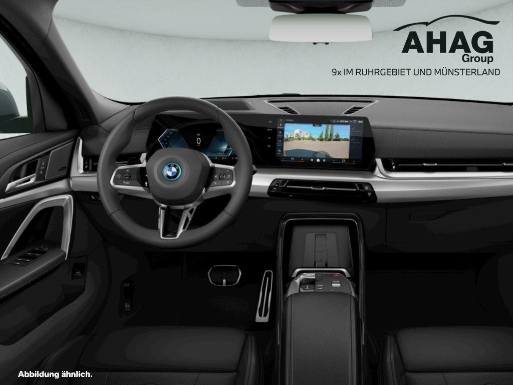 BMW iX2