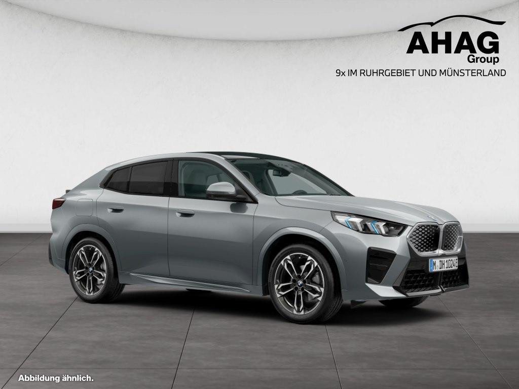 BMW iX2