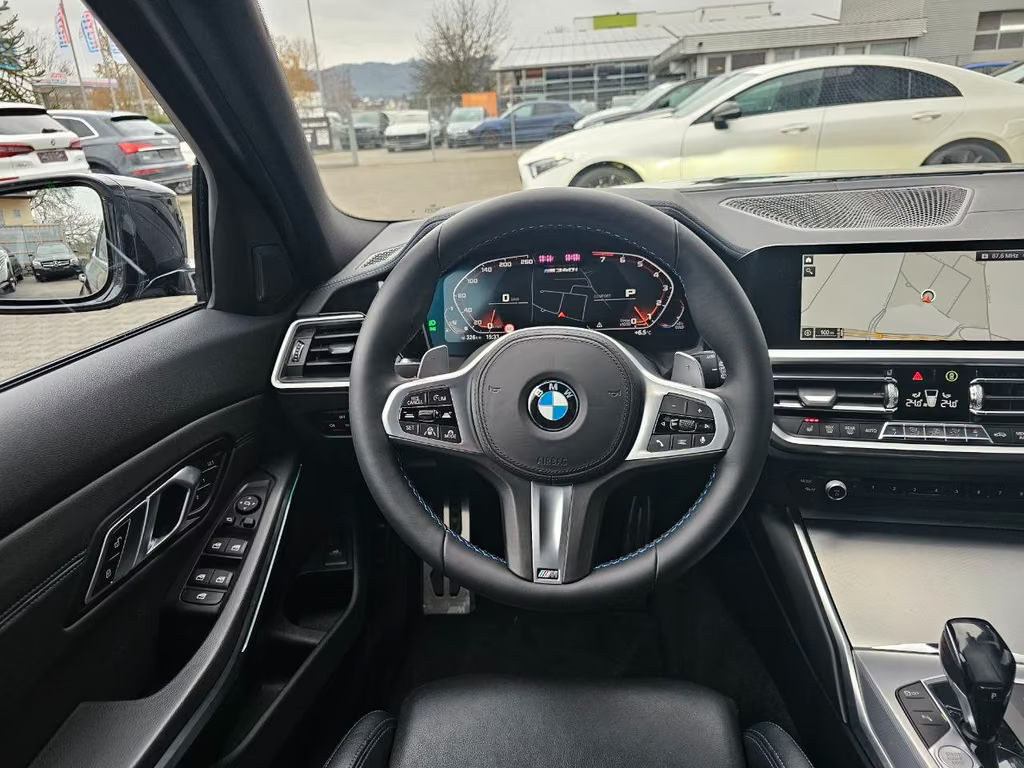 BMW M340