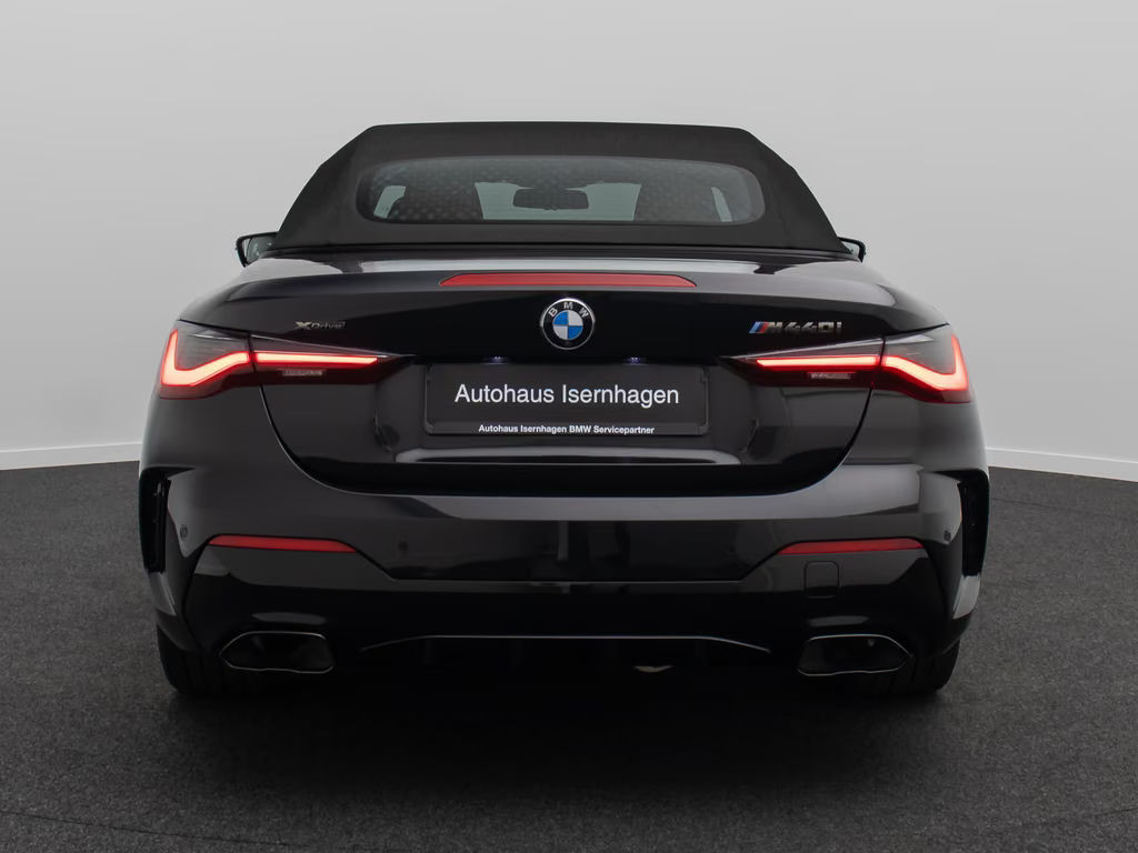 BMW M440