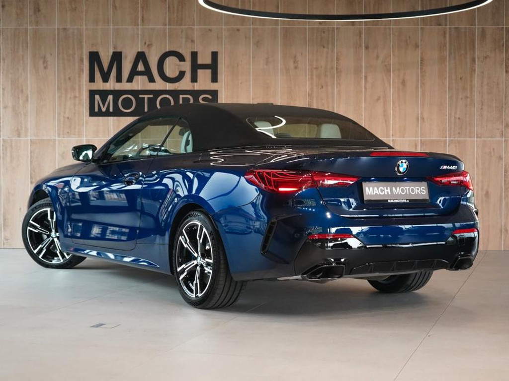 BMW M440