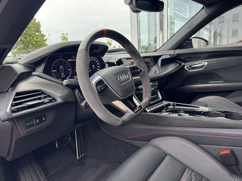 Audi RS e-tron GT