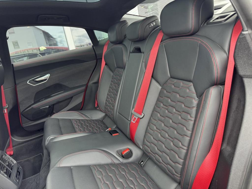 Audi RS e-tron GT