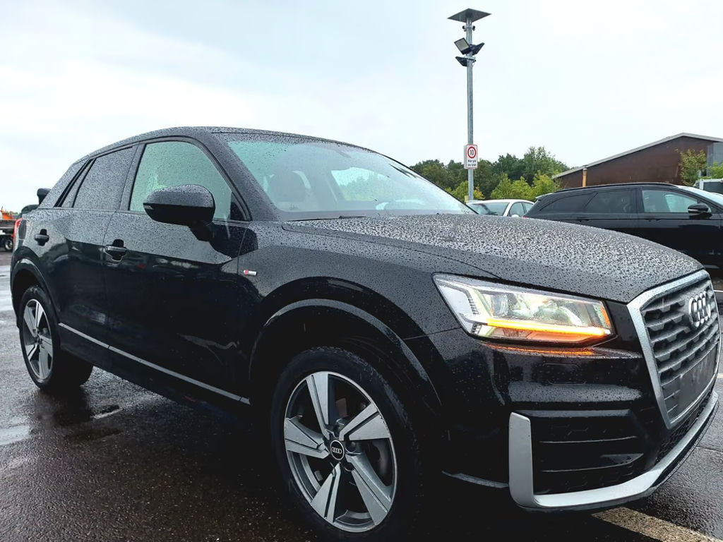Audi Q2