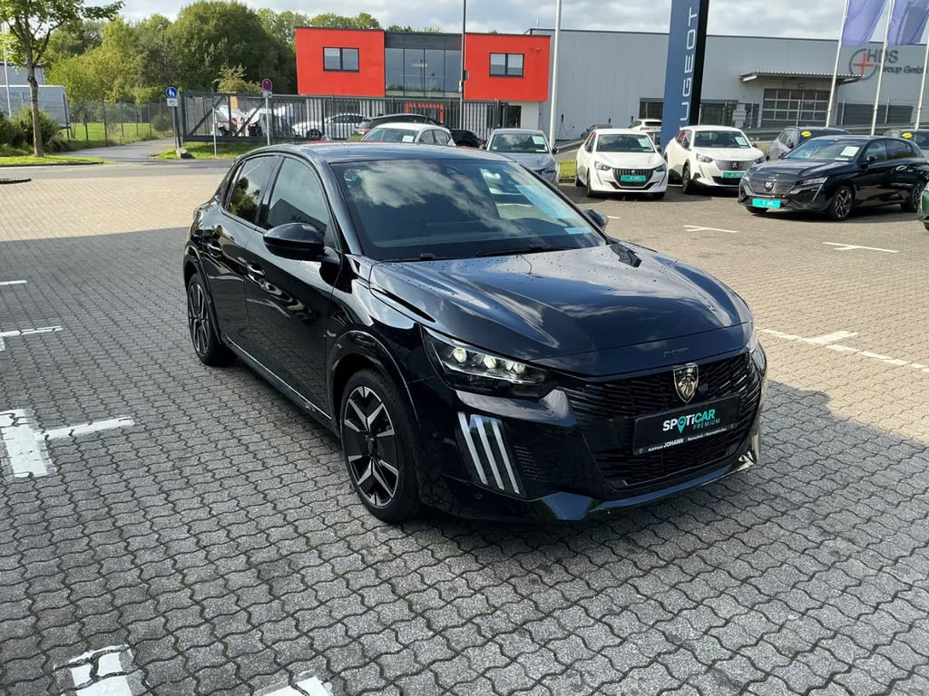 Peugeot e-208