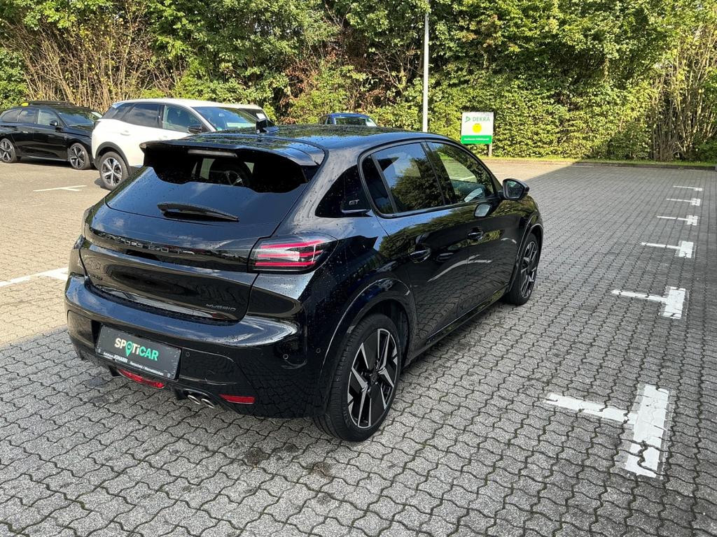 Peugeot e-208