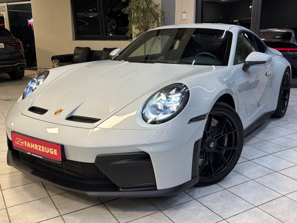Porsche 911 GT3 992