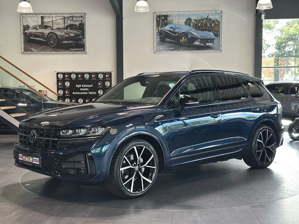 Volkswagen Touareg R-Line 3.0 V6 TSI 3.0 V6 TDI