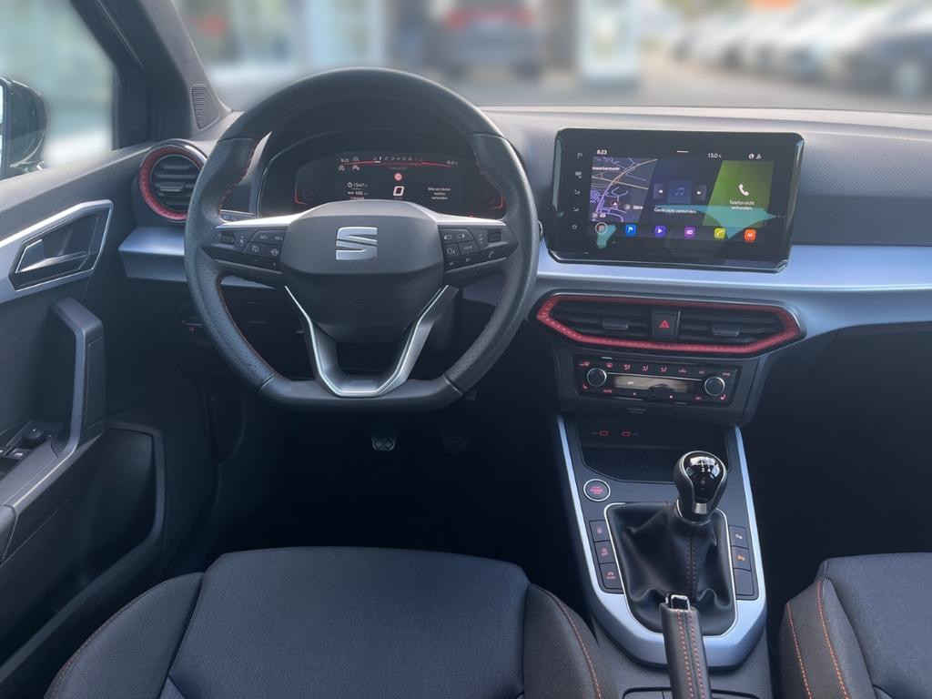 Seat Arona