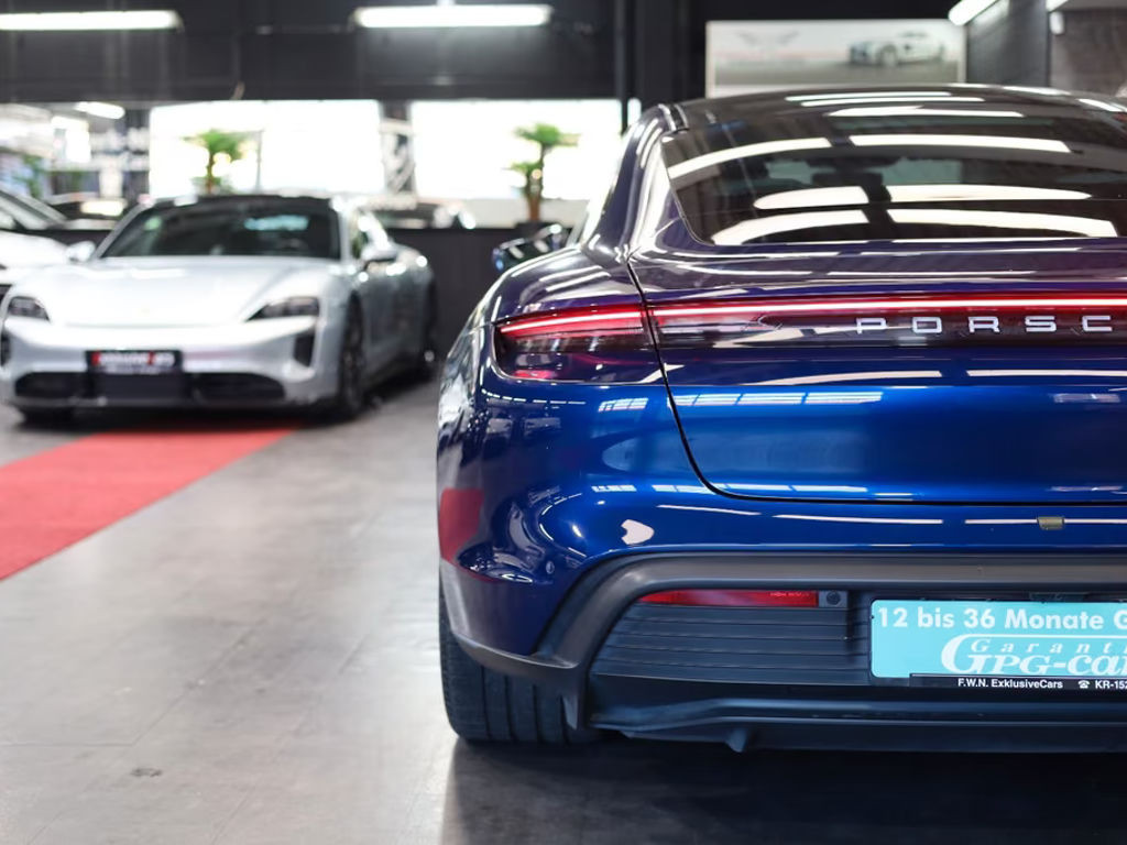 Porsche Taycan