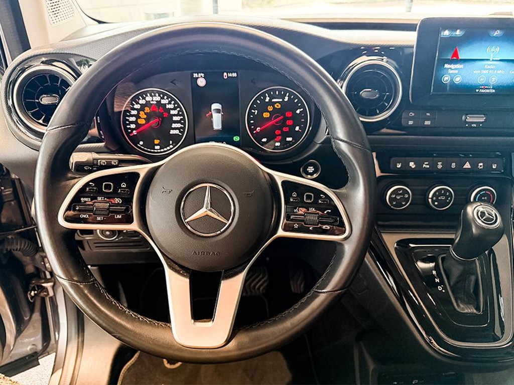 Mercedes-Benz T 180