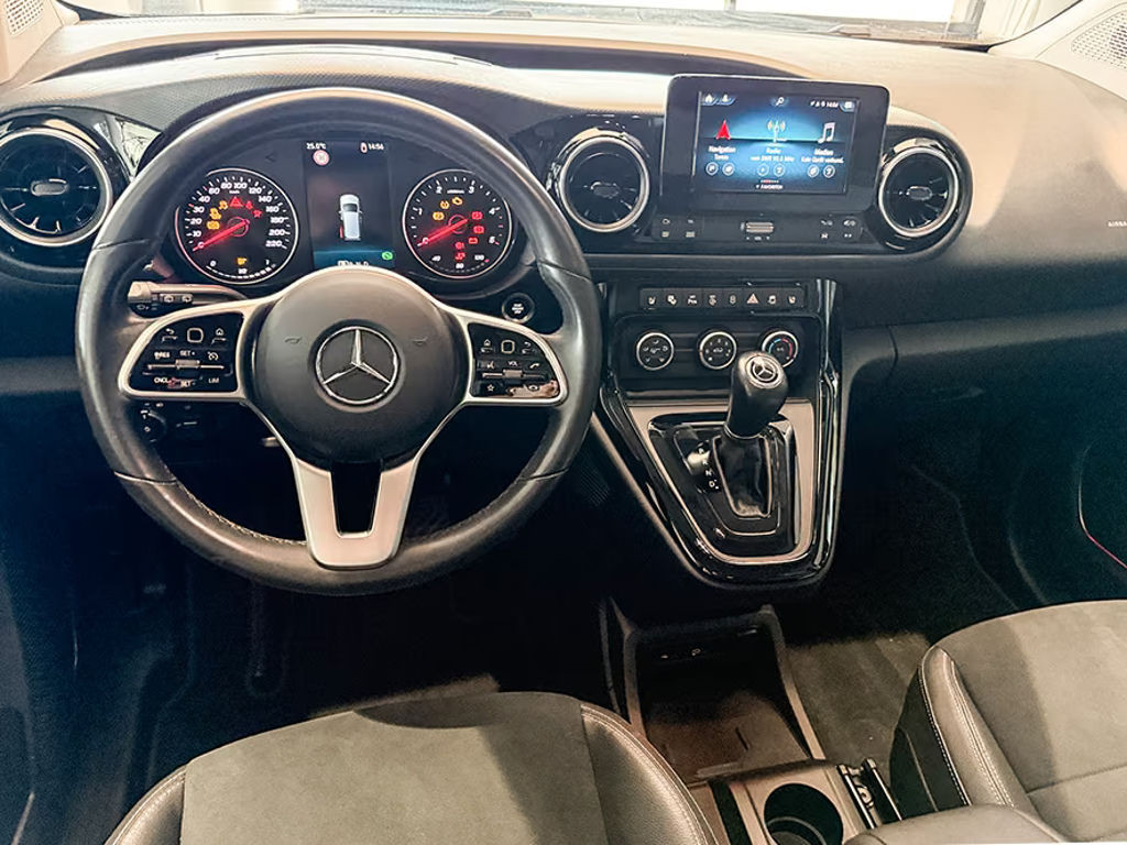Mercedes-Benz T 180