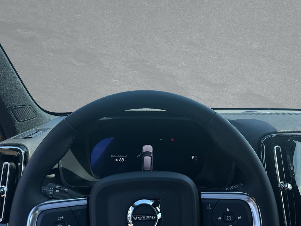 Volvo EX40
