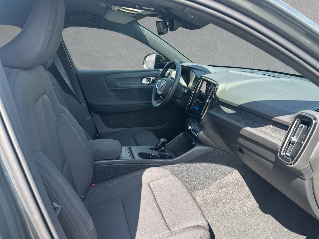 Volvo EX40