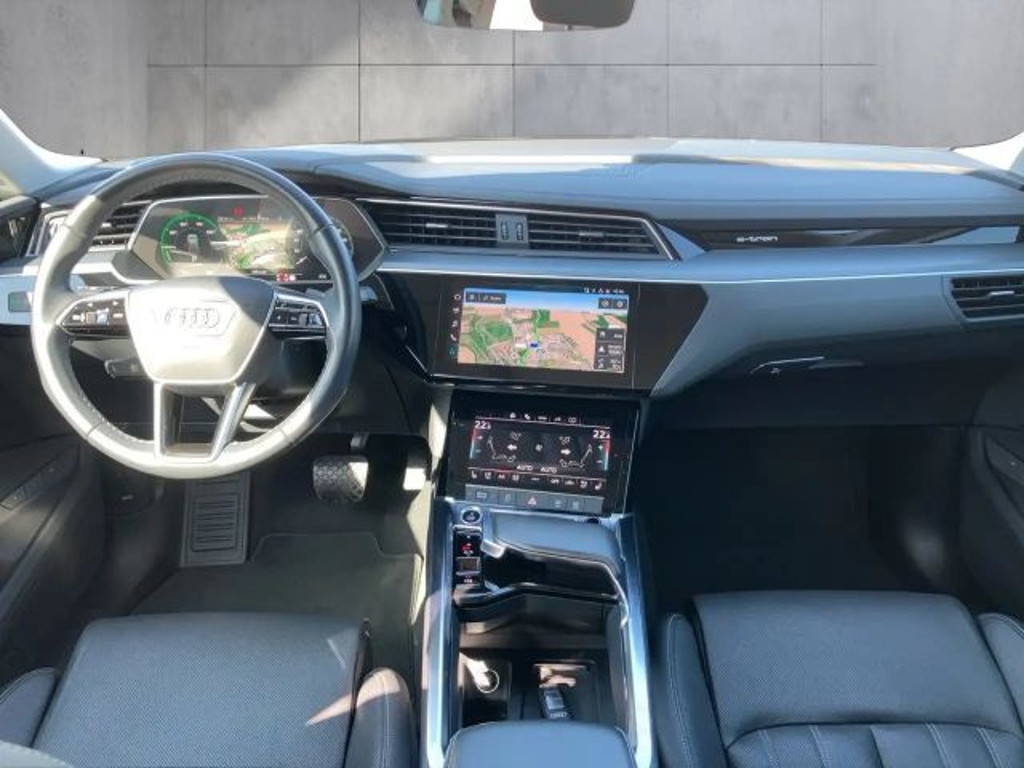 Audi Q8 e-tron