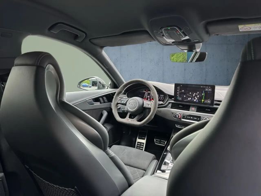 Audi RS4