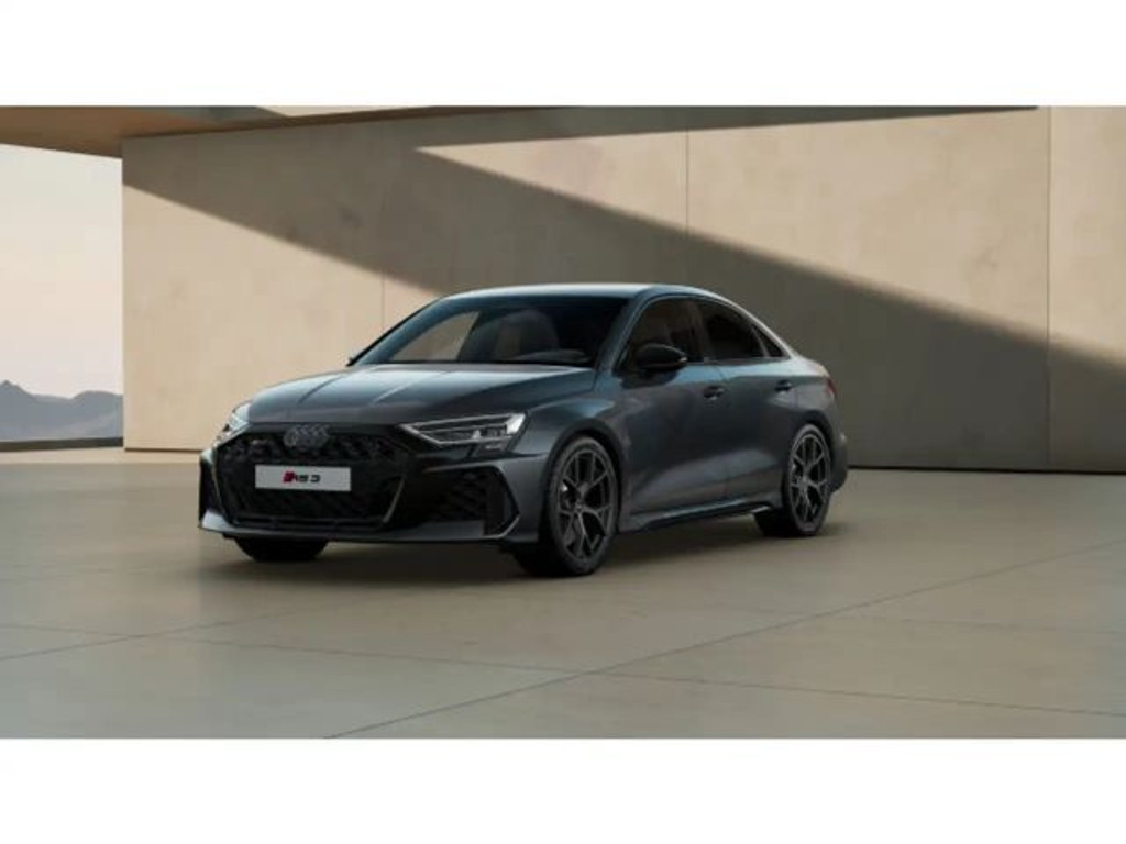 Audi RS3 Sedan S-Tronic