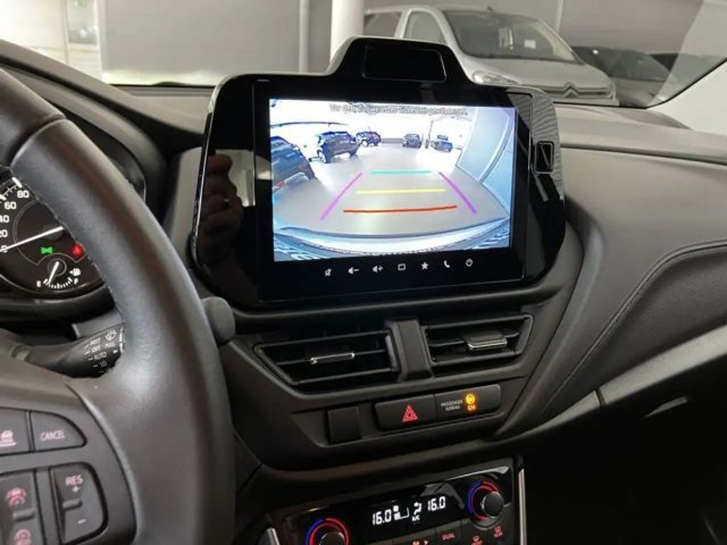 Suzuki S-Cross