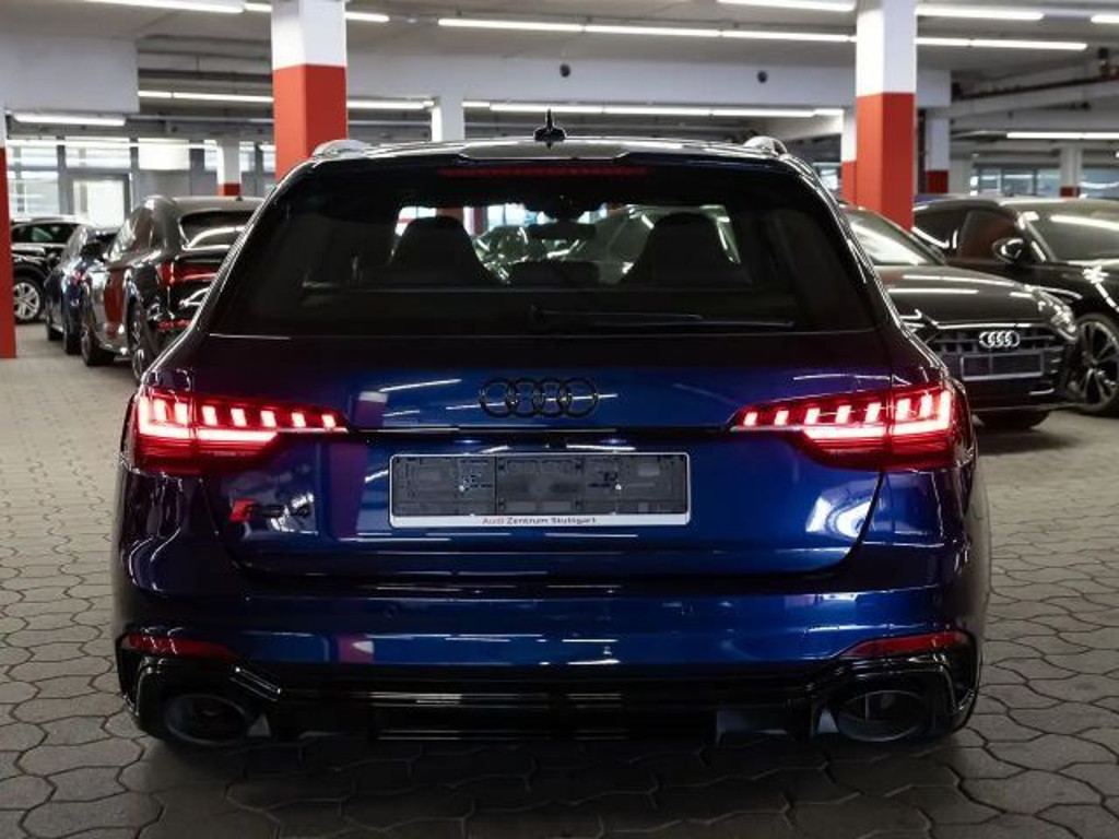 Audi RS4