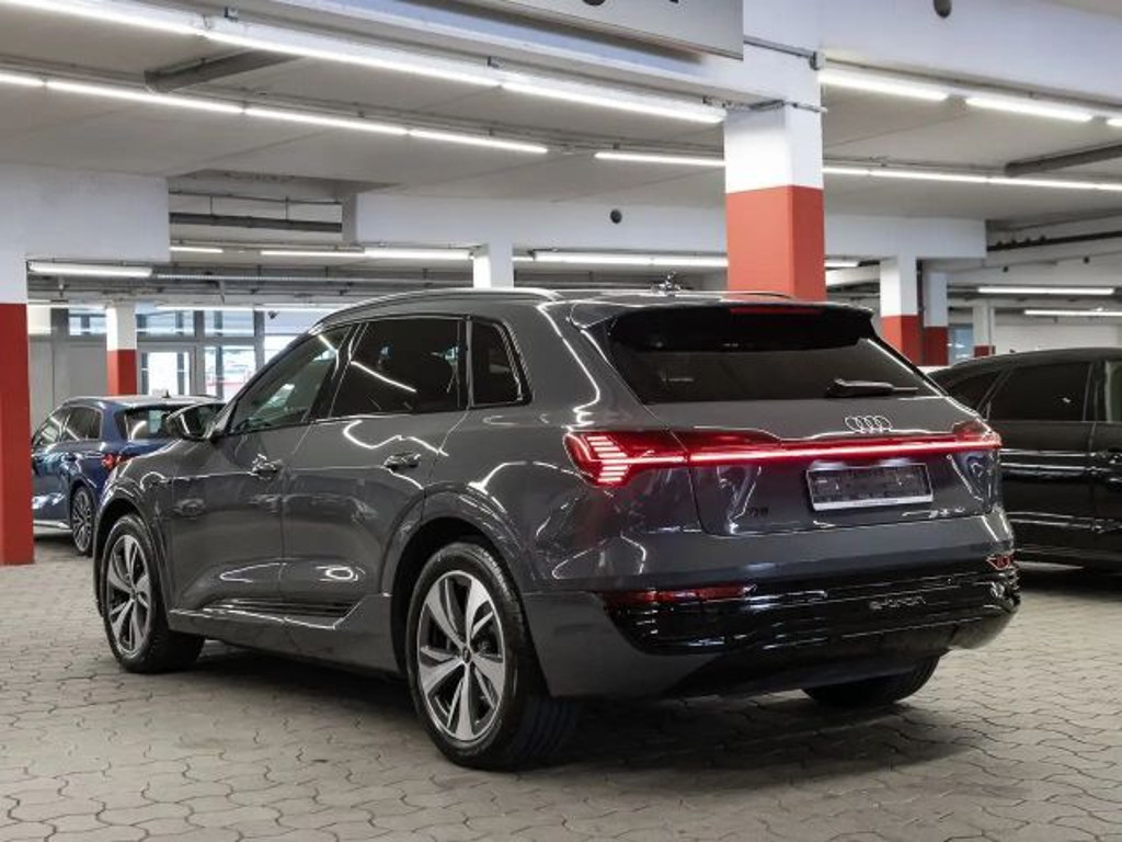 Audi Q8 e-tron