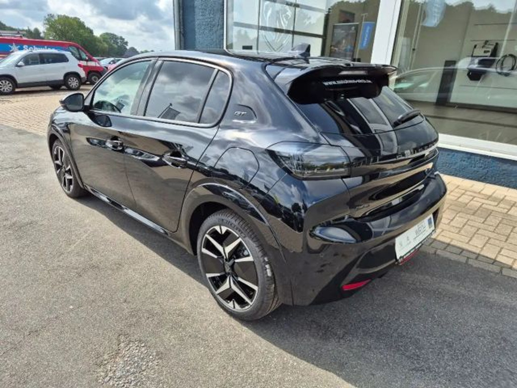 Peugeot e-208