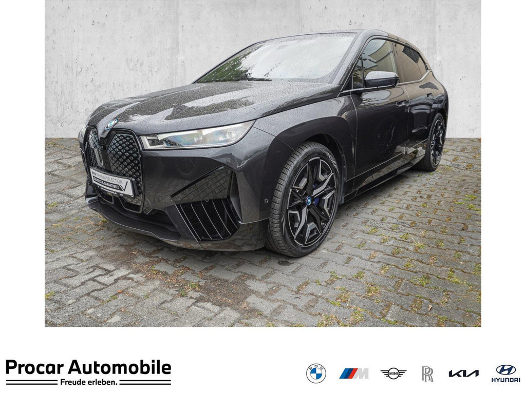 BMW iX xDrive50