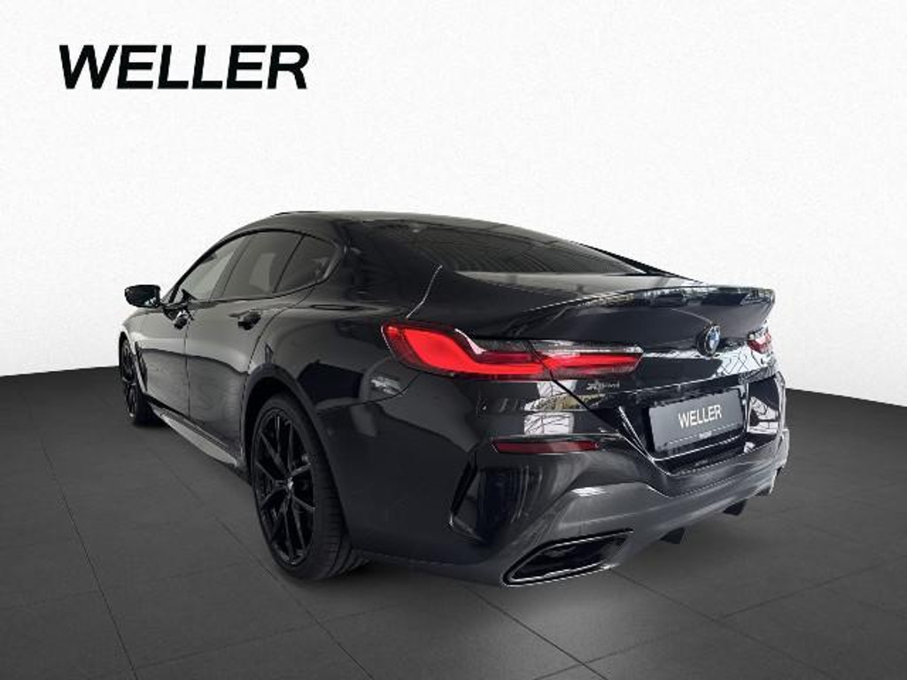 BMW M850