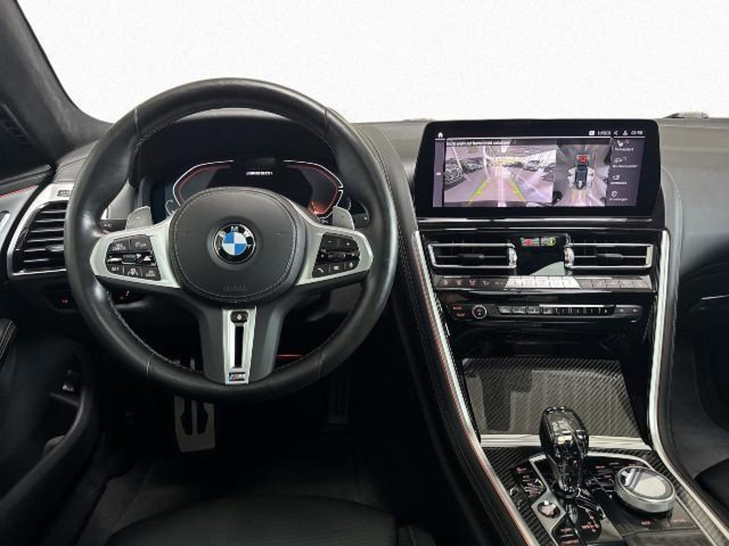 BMW M850