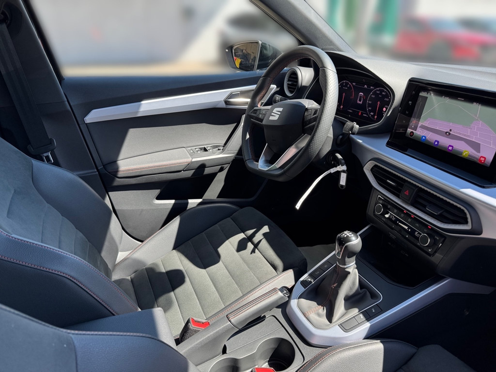 Seat Arona