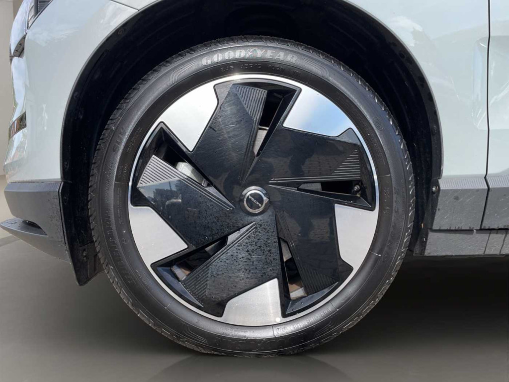 Volvo EX30