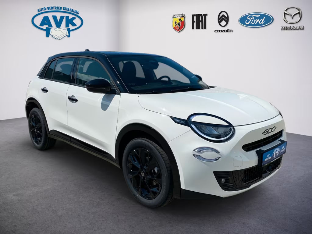 Fiat 600e 1.2 Turbo Street Edition, Apple Carplay, PDC