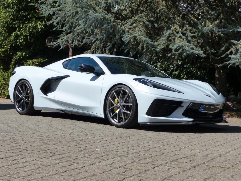 Corvette C8