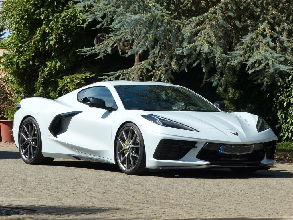 Corvette C8