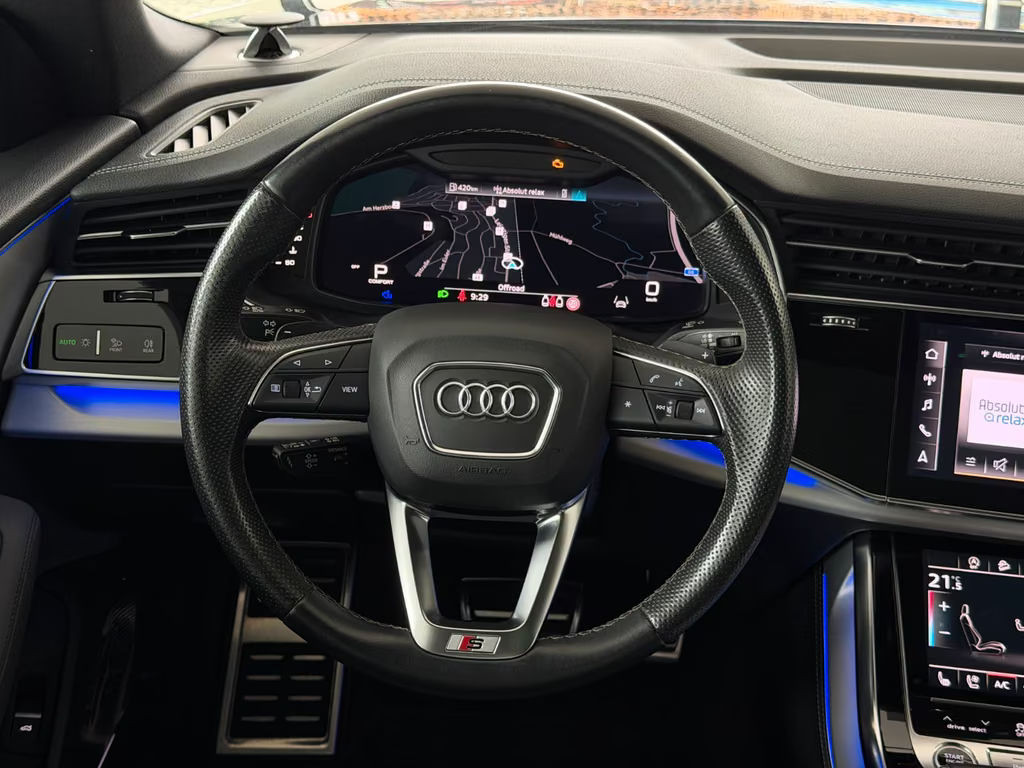 Audi Q8