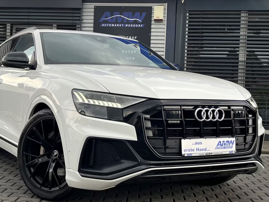 Audi Q8
