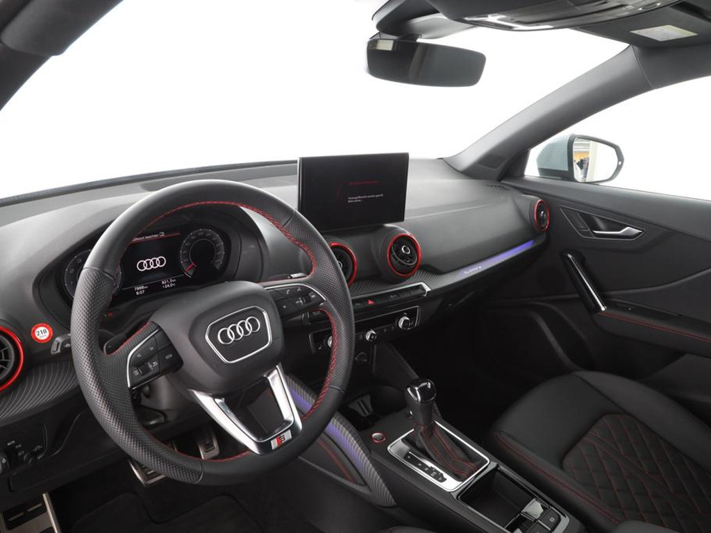 Audi SQ2