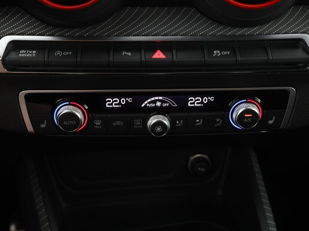 Audi SQ2