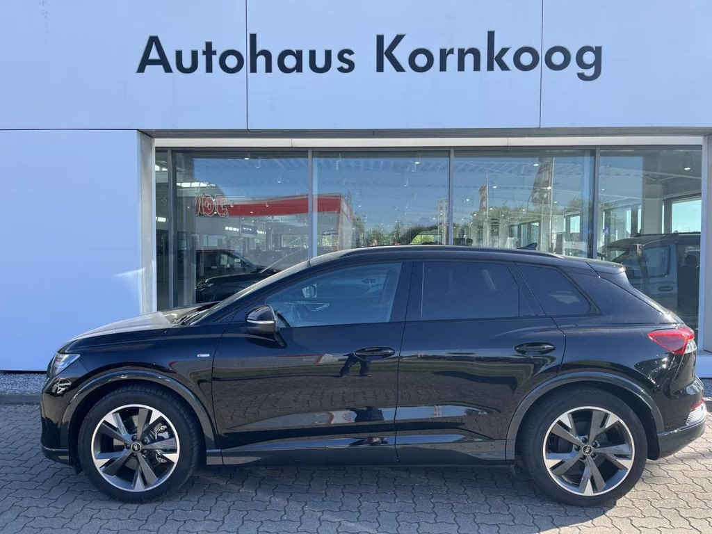 Audi Q4 e-tron S-Line