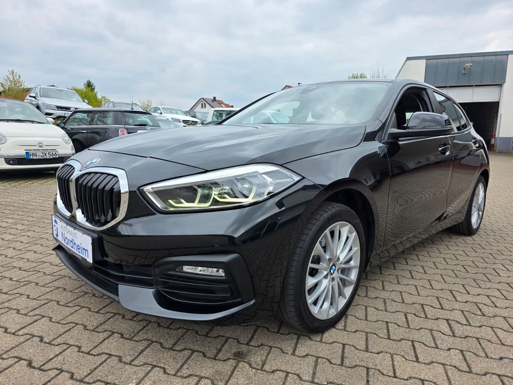 BMW 1 Serie 120 Advantage pakket Sedan 120d