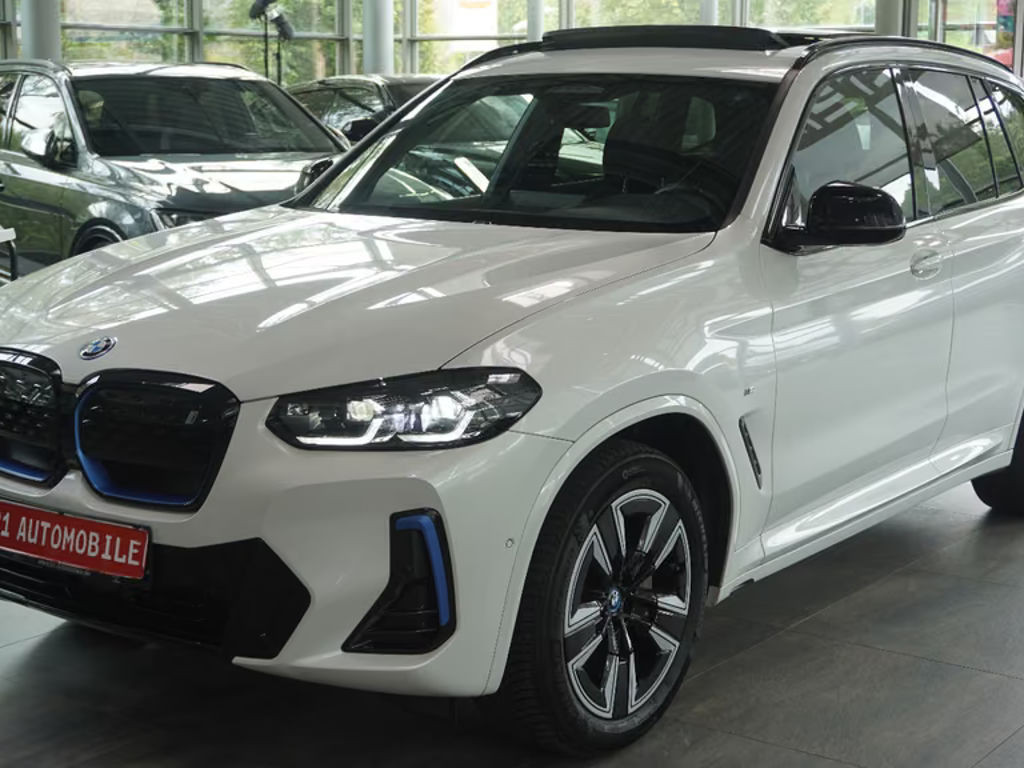 BMW iX3 M-Sport iX3