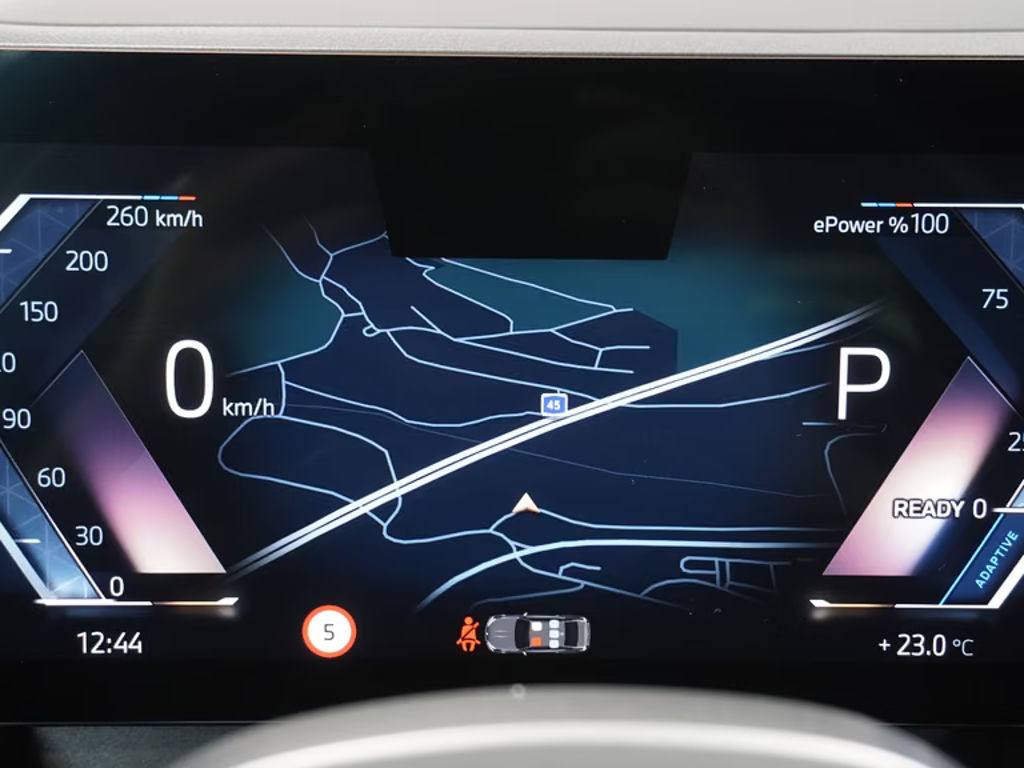 BMW i5