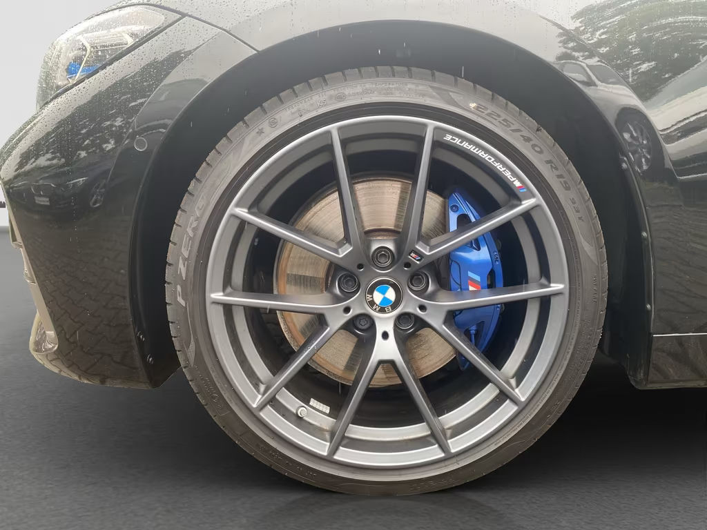 BMW M440