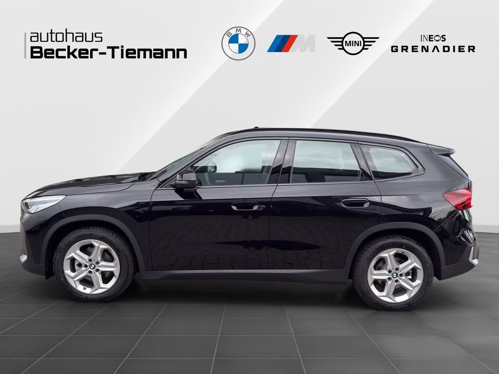 BMW iX1