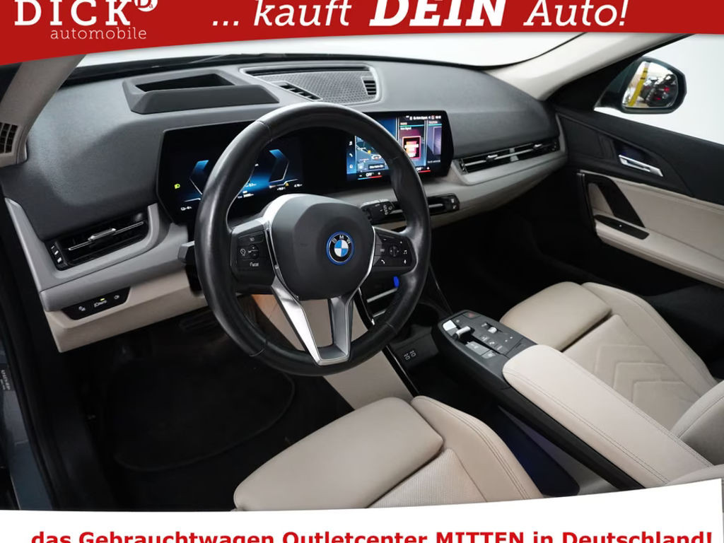 BMW iX1