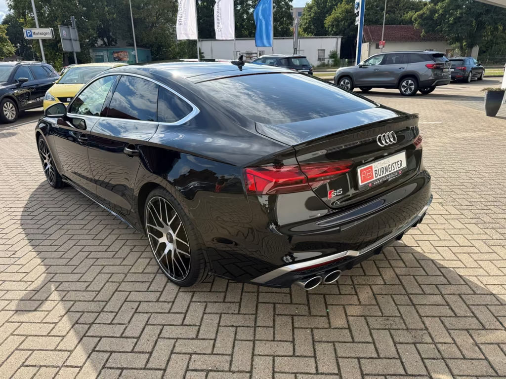 Audi S5
