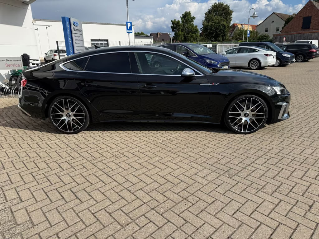 Audi S5